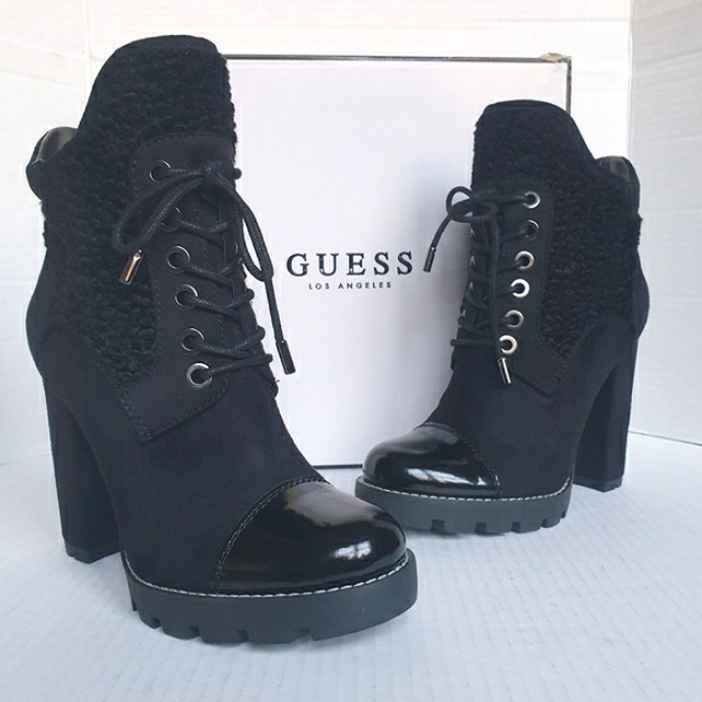 Guess Wm's Roxey3 Black Leather & Sherpa Block Heel Zipper Combat Boots Sz 7.5